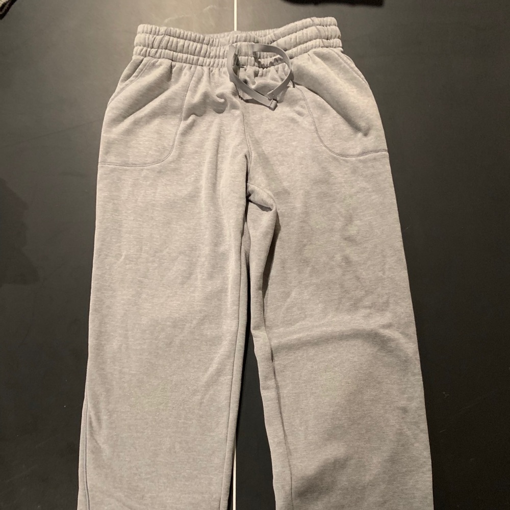 Champion Sweats!!! Almost brand new. Worn maybe 2X